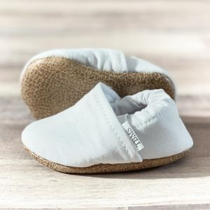 Baby moccasins size 2 (3-6 months)